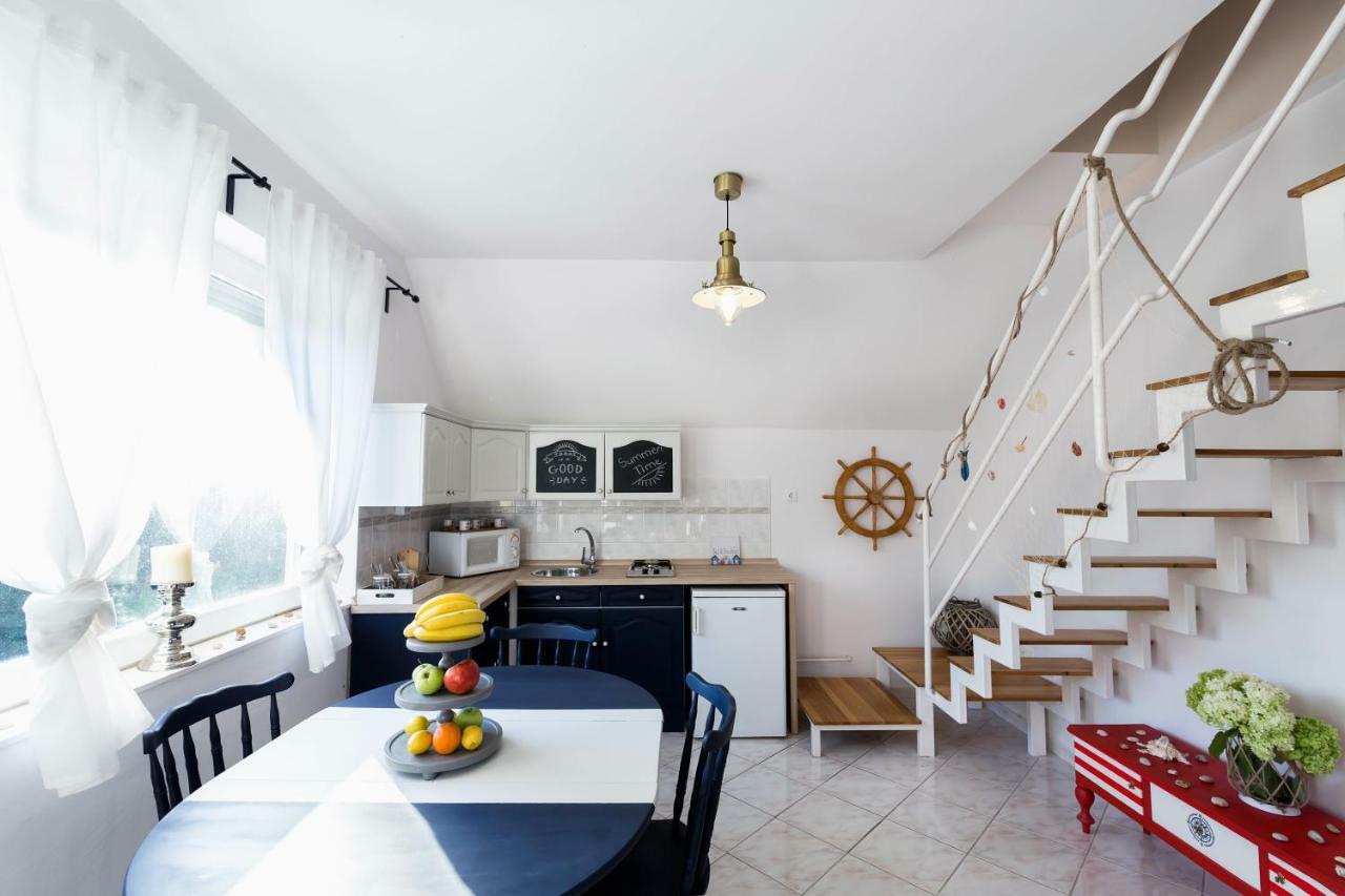 שיופוק Family Garden Apartmanhaz מראה חיצוני תמונה
