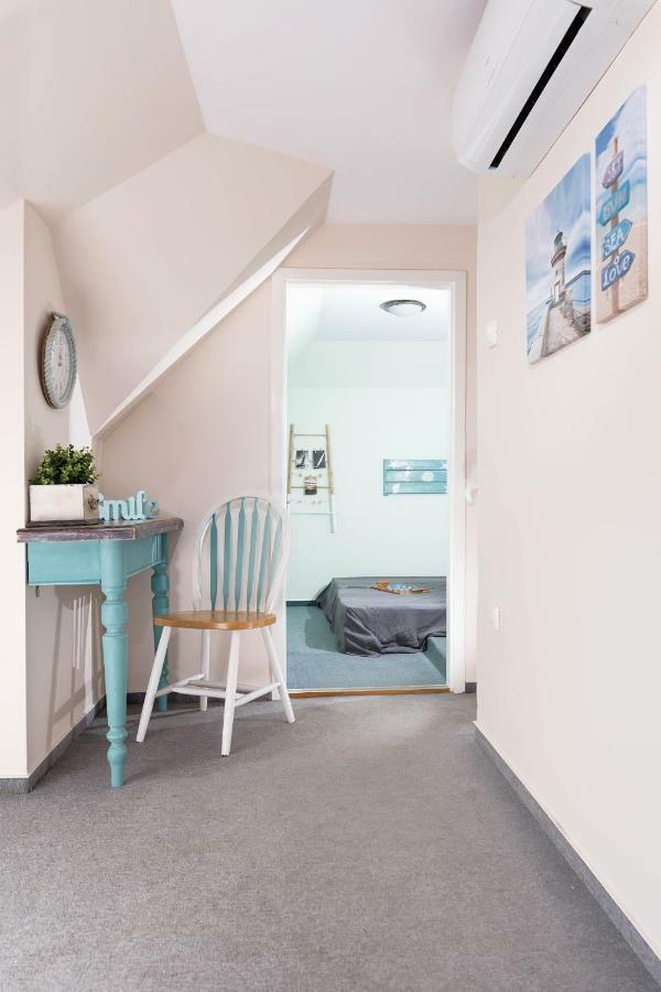 שיופוק Family Garden Apartmanhaz מראה חיצוני תמונה